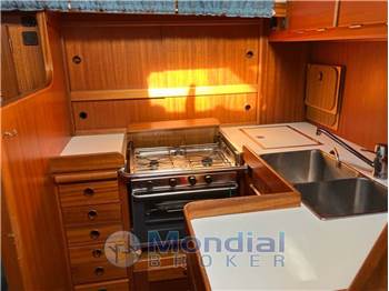 Hallberg Rassy 42 F MK2