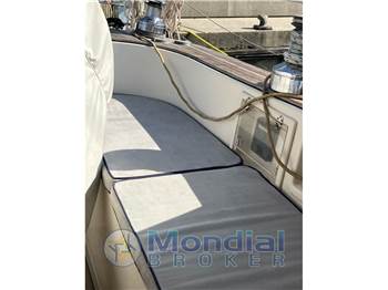 Hallberg Rassy 42 F MK2