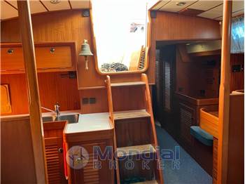 Hallberg Rassy 42 F MK2
