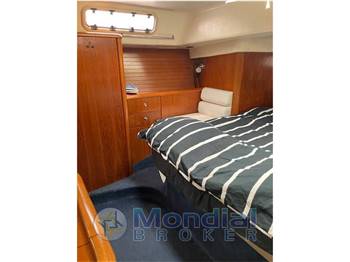 Marine Projects Moody 38 CC