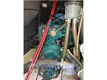 Marine Projects Moody 38 CC