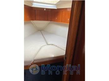 Marine Projects Moody 38 CC