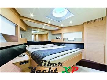 Pershing 64 - BARCA IN ESCLUSIVA