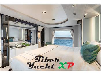 AZIMUT - BENETTI 27 GRANDE - BARCA IN ESCLUSIVA