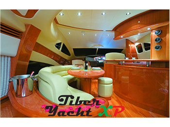 Aicon 56 FLY - BARCA IN ESCLUSIVA