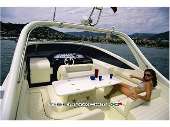 Cantieri di Sarnico 43 - BARCA IN ESCLUSIVA