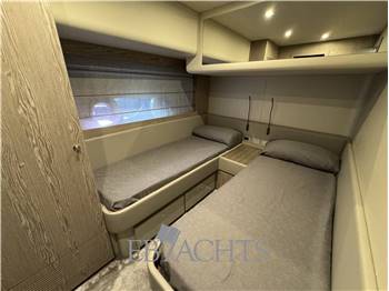 Ferretti Yachts 650