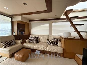 Ferretti Yachts 731