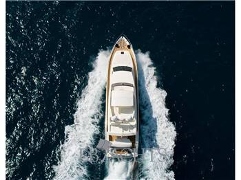 Ferretti Yachts 72