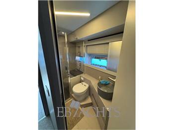 Pershing 7X
