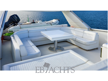 Sanlorenzo 82 Flybridge
