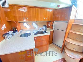 Cranchi 47 Mediterranee Hard Top