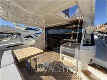 Ferretti Yachts 550 new