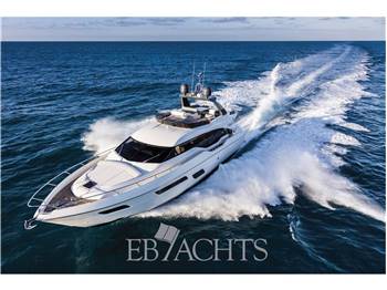 Ferretti Yachts 700