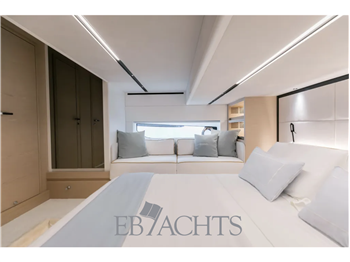 Solaris Power 52 Open