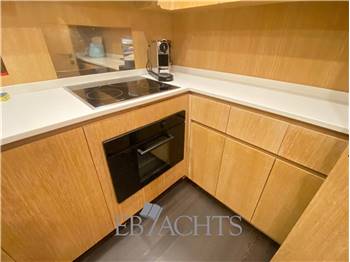 Overmarine Mangusta 72