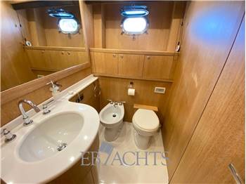 Overmarine Mangusta 72