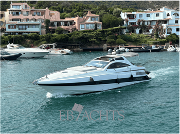 Pershing 48