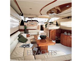 Ferretti Yachts 590