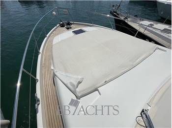 Ferretti Yachts 620