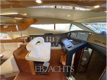 Ferretti Yachts 620