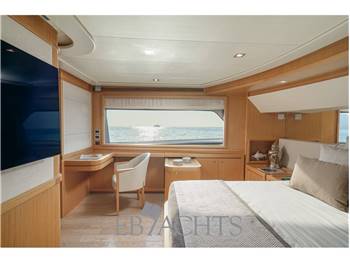 Custom Line Navetta 26