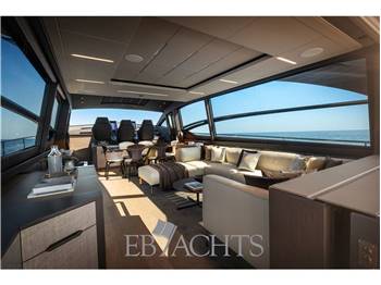 Pershing 8X