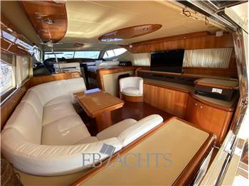Ferretti Yachts 620