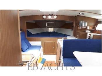 Magnum Marine 38  (In charter)