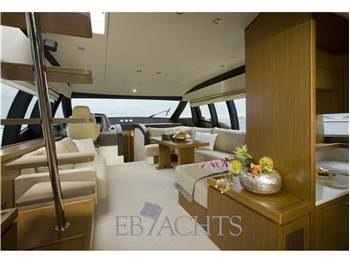 Ferretti Yachts 592