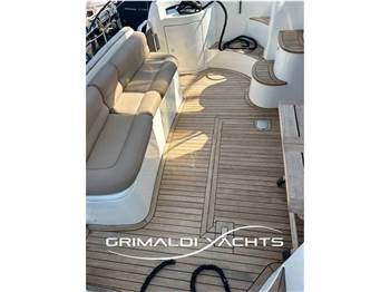 Azimut AZ 39