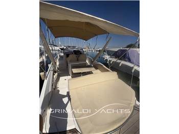 Sessa Marine Key Largo 27
