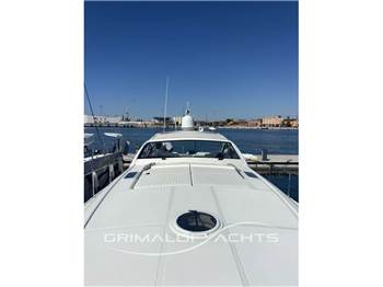 Pershing 54
