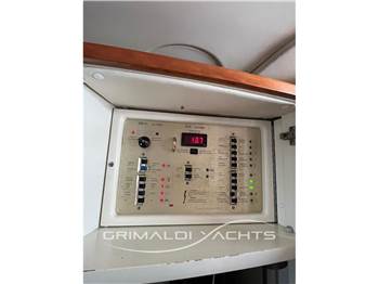 Cranchi Endurance 39