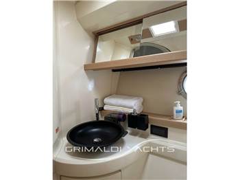 Azimut 43 Fly