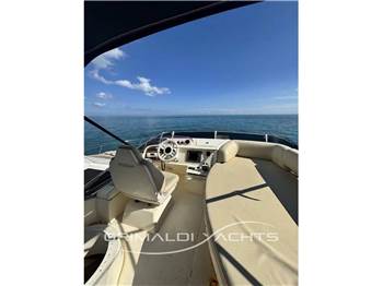 Azimut 43 Fly