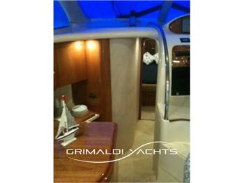 Azimut AZ 39