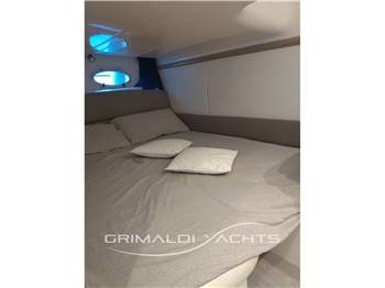 Cranchi Zaffiro 34
