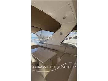 Azimut 58 Fly