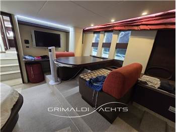 Azimut 68 S
