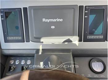 Azimut 68 S