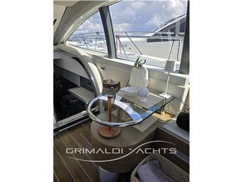 Azimut 68 S