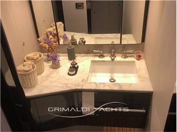 Azimut Grande 27 metri