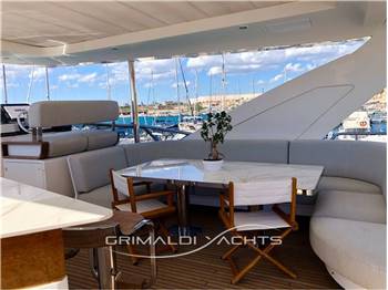 Azimut Grande 27 metri