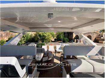 Azimut Grande 27 metri