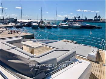 Azimut Grande 27 metri