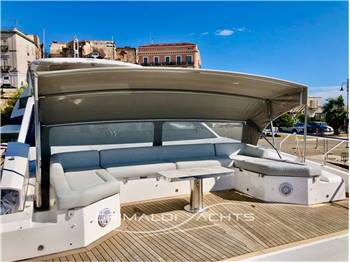 Azimut Grande 27 metri