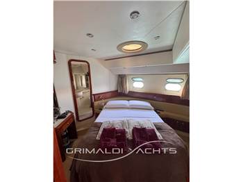 Ferretti 620