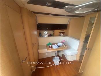 Cranchi Mediterranee 43
