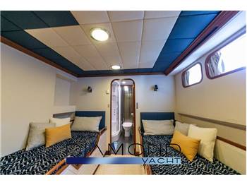 Camper & Nicholsons CUSTOM